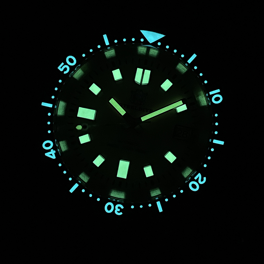 STEELDIVE SD1974 新しい 43.8 ミリメー - Seiko Watch Prospex のレビューと価格