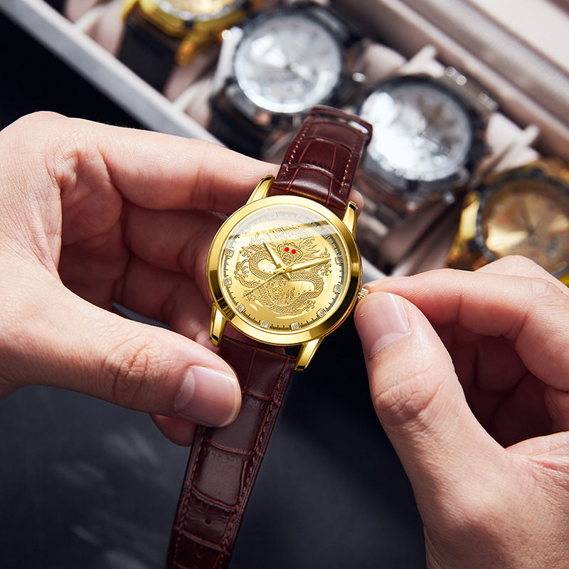 男性クォーツ時計レザーストラップ腕時計ドラゴン人気ファッショ - Leather Watch Band Men のレビューと価格