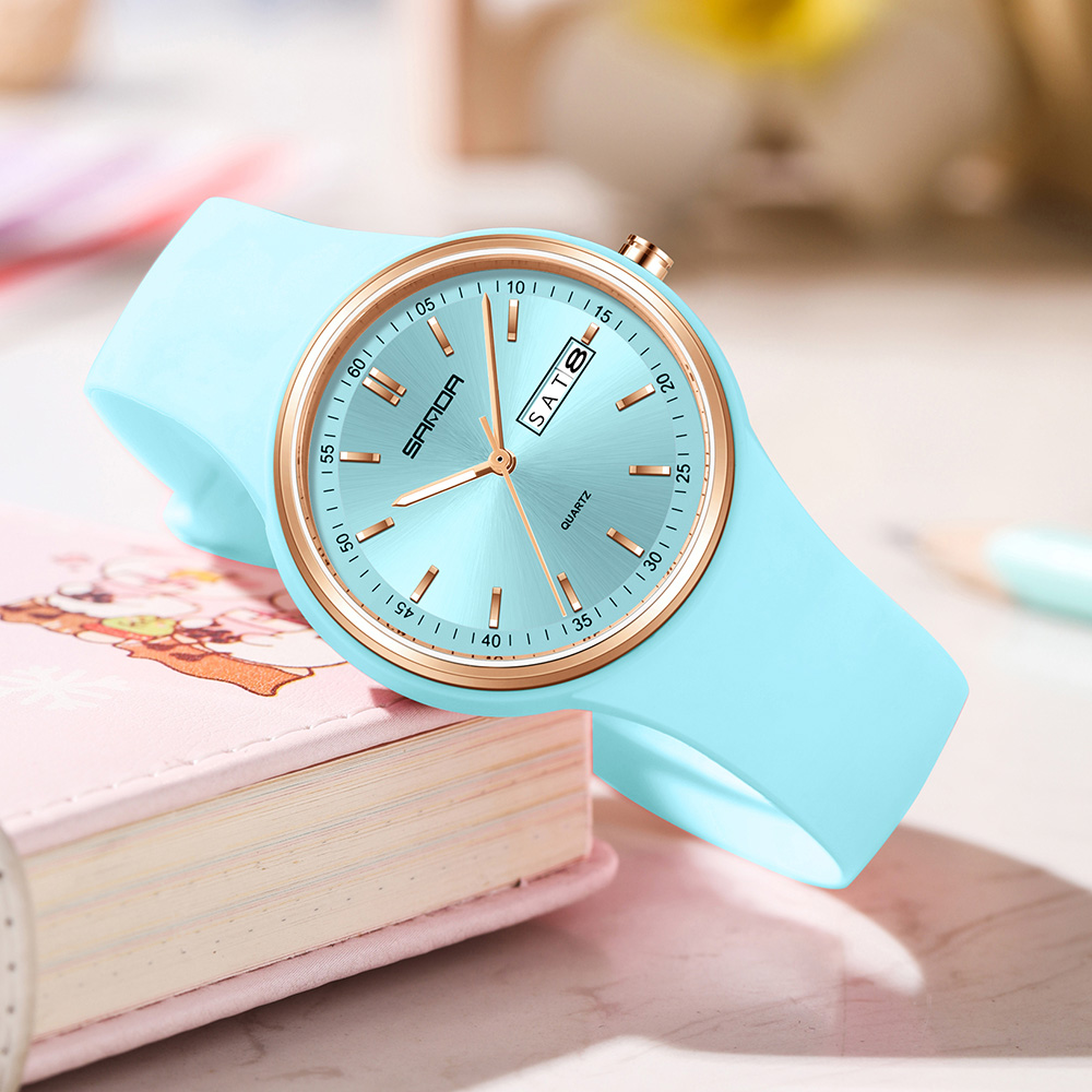 ファッションカレンダー高品質レディースクォーツ時計シリコンス - Silicone Band Women のレビューと価格